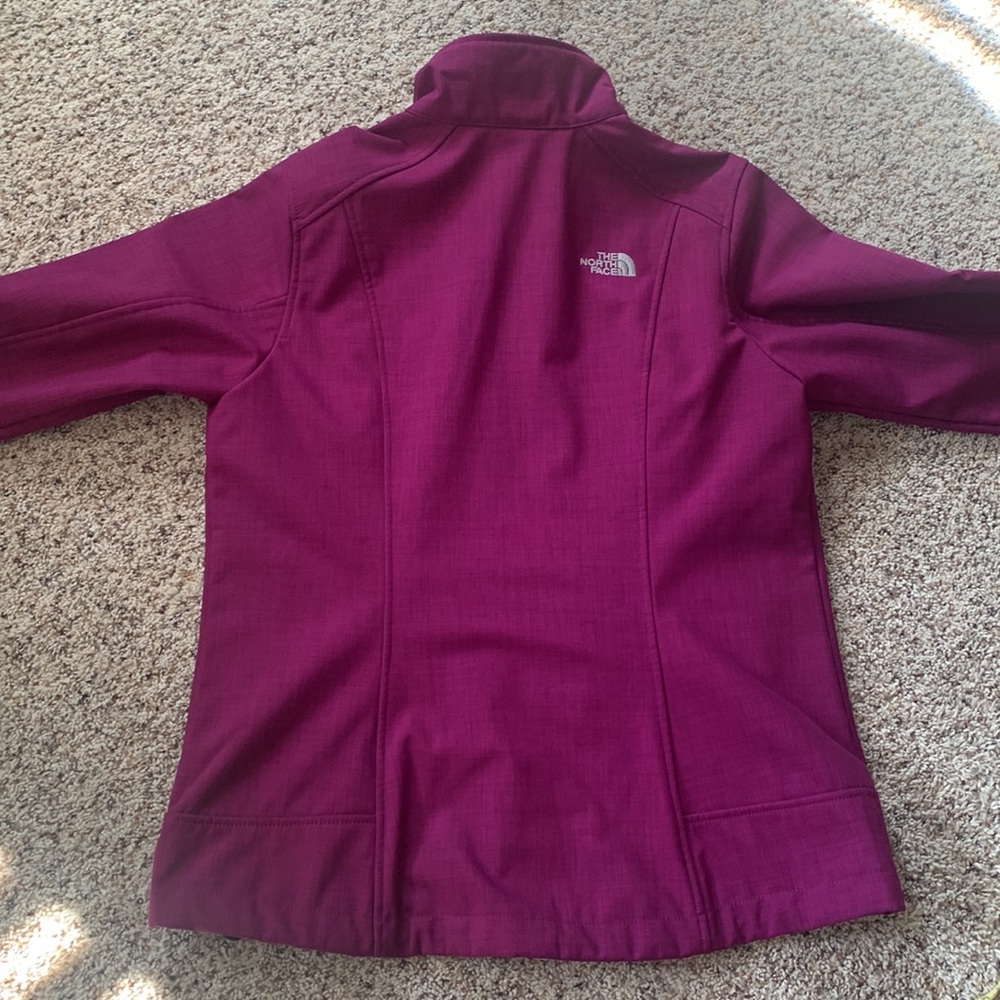 The Northface Soft Shell Jacket - image 8